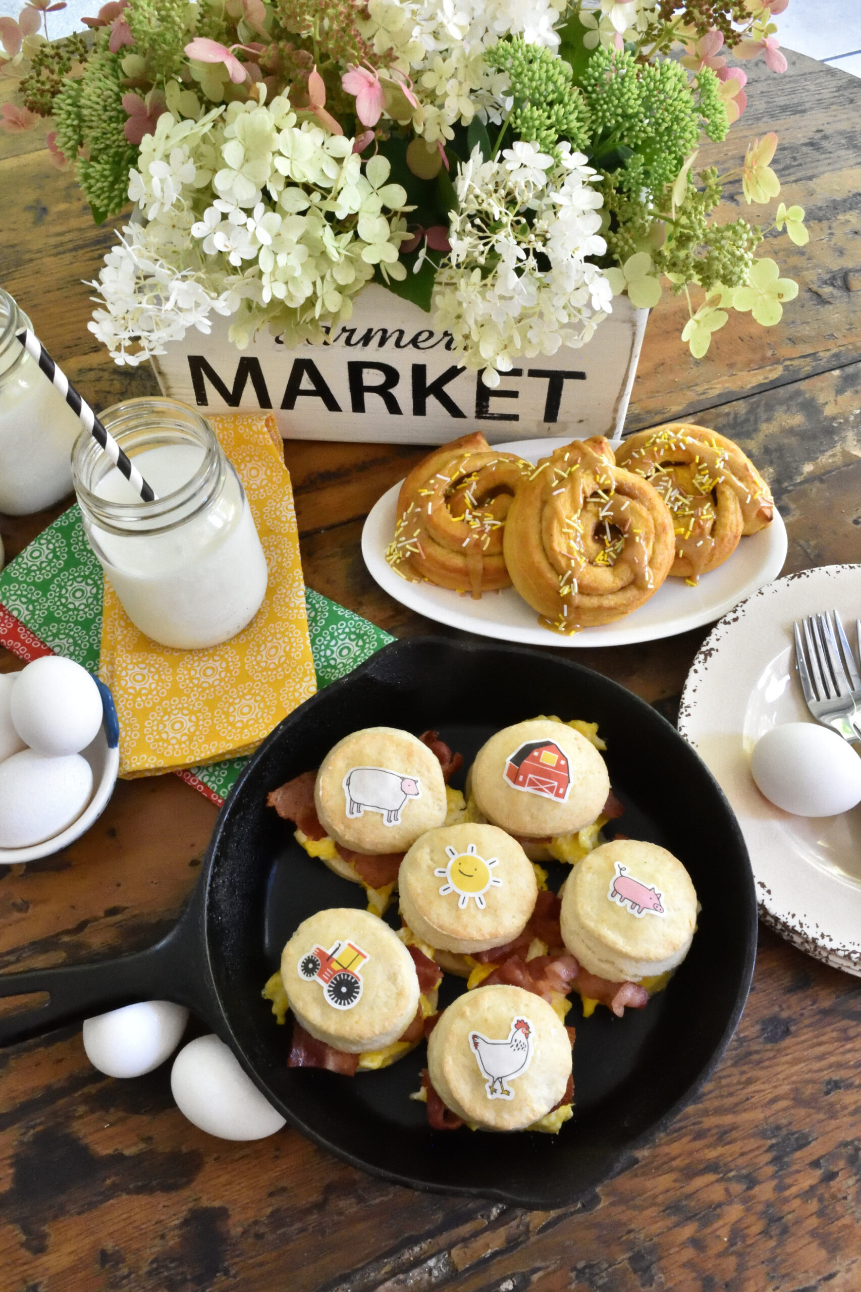 breakfast sandwiches with edible stickies