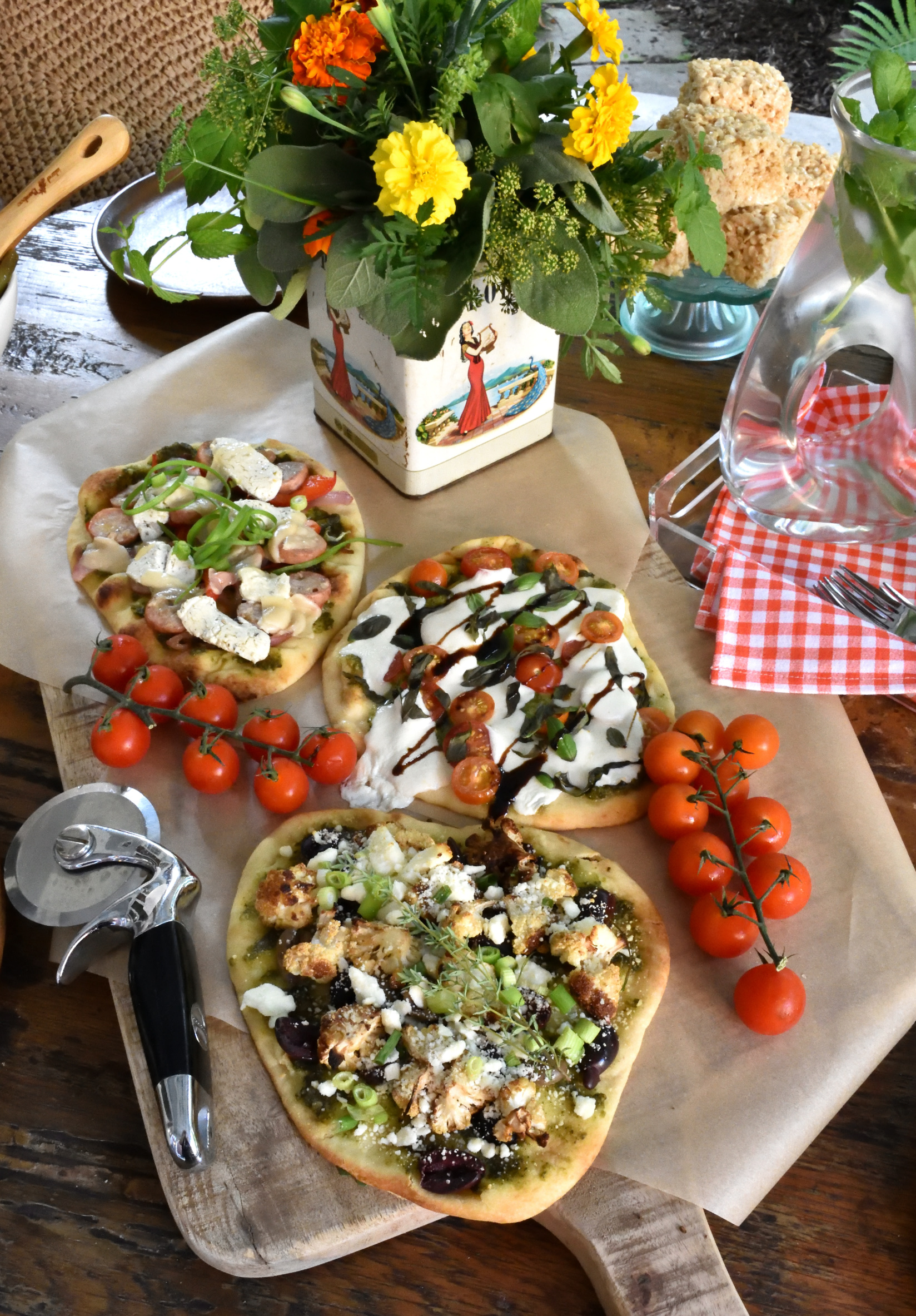 naan pizza dinner