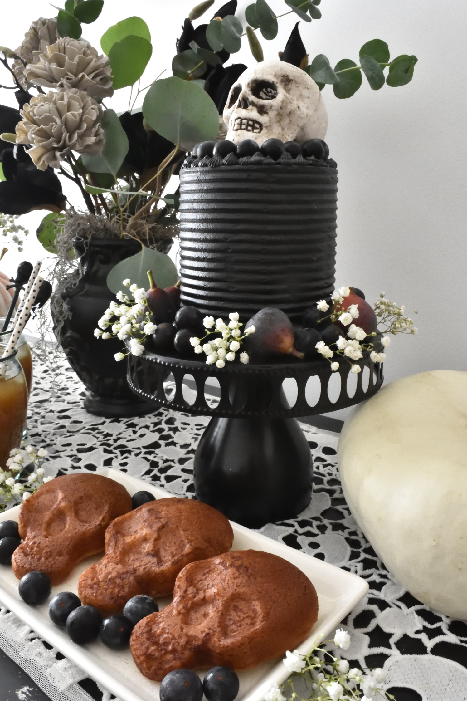 not-so-spooky skeleton treats