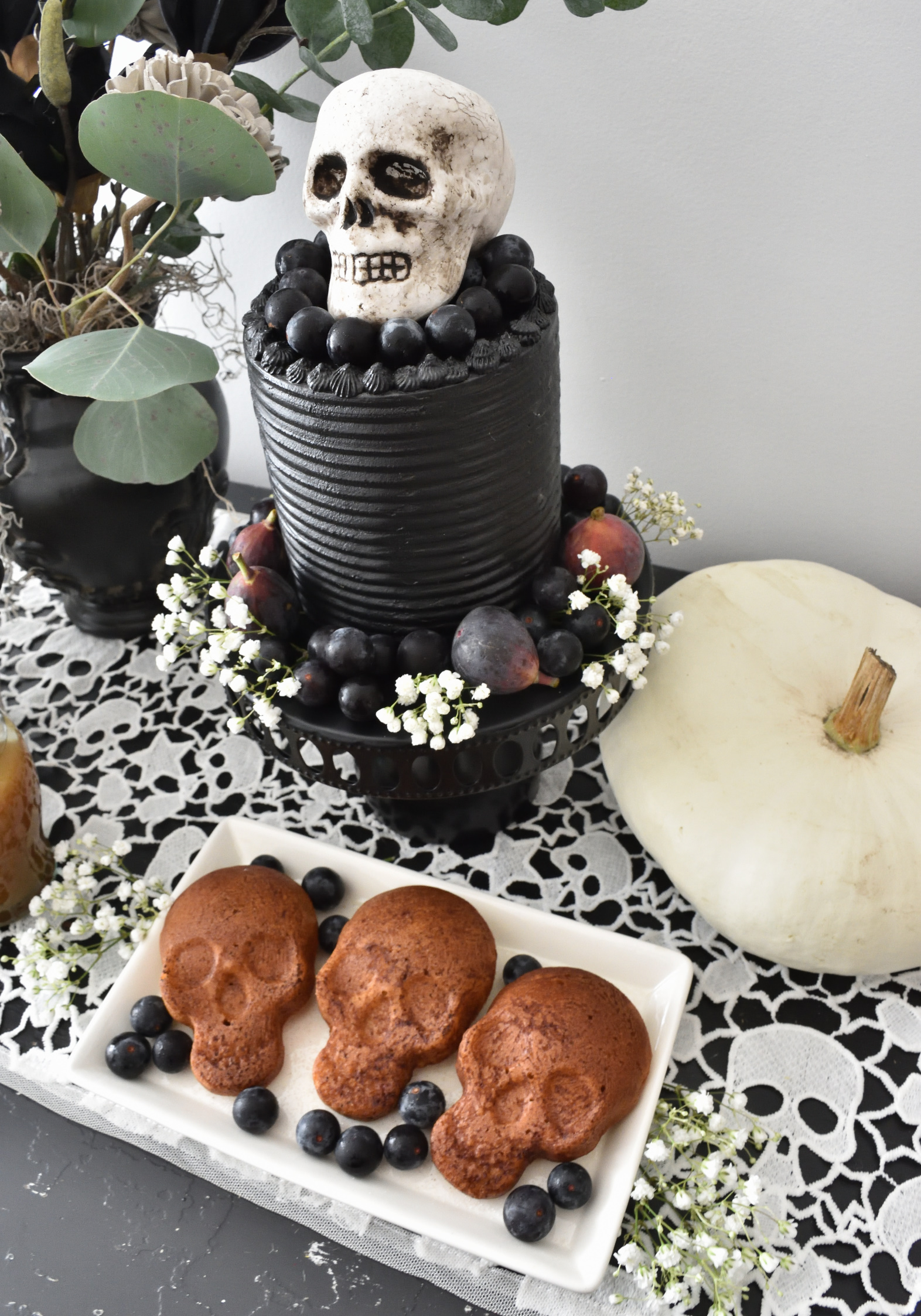 not-so-spooky skeleton treats