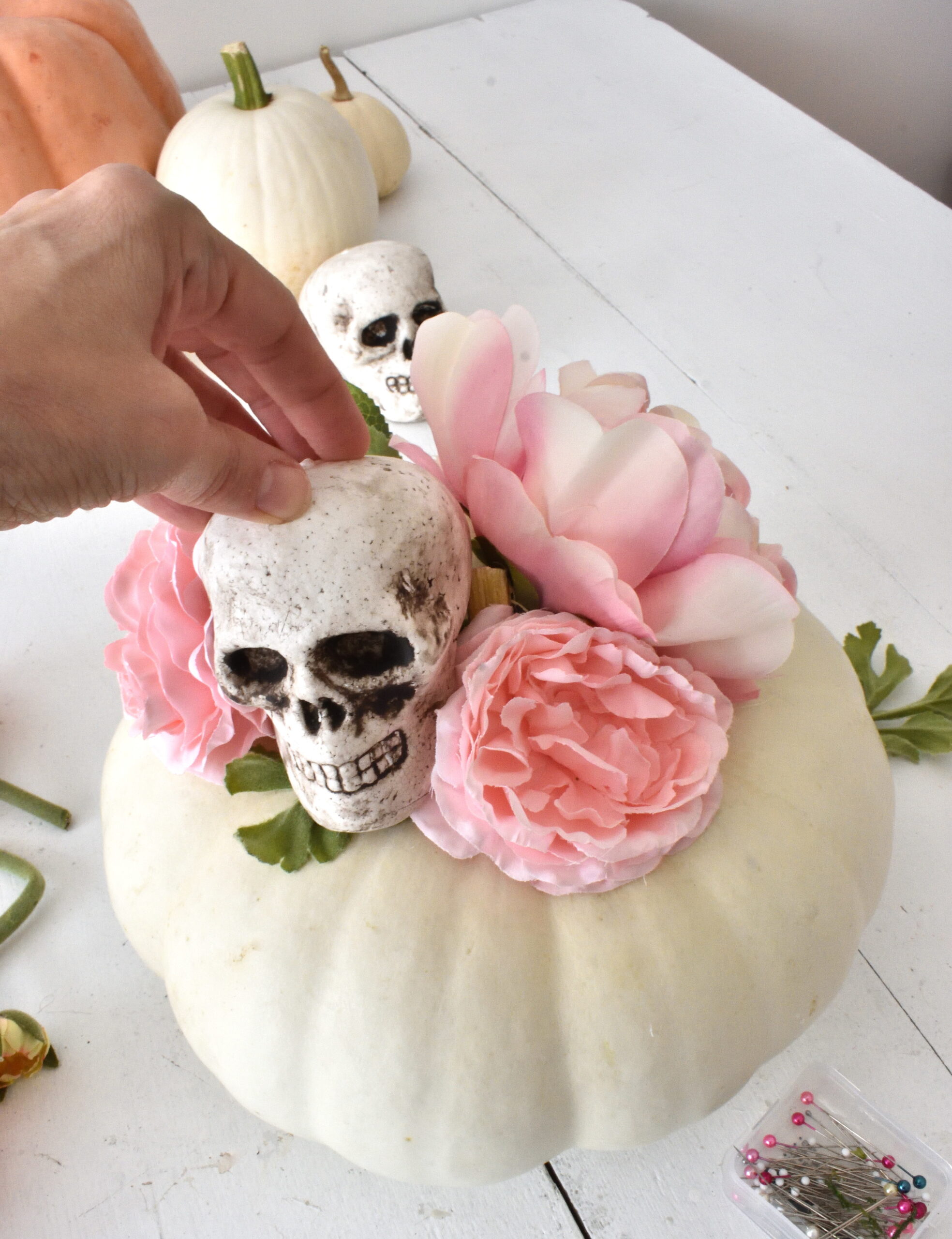 Halloween centerpiece DIY