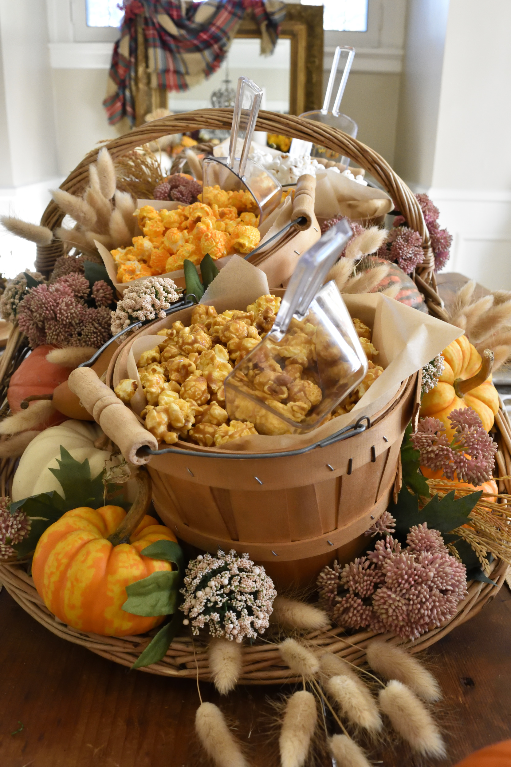 Thanksgiving popcorn cornucopia