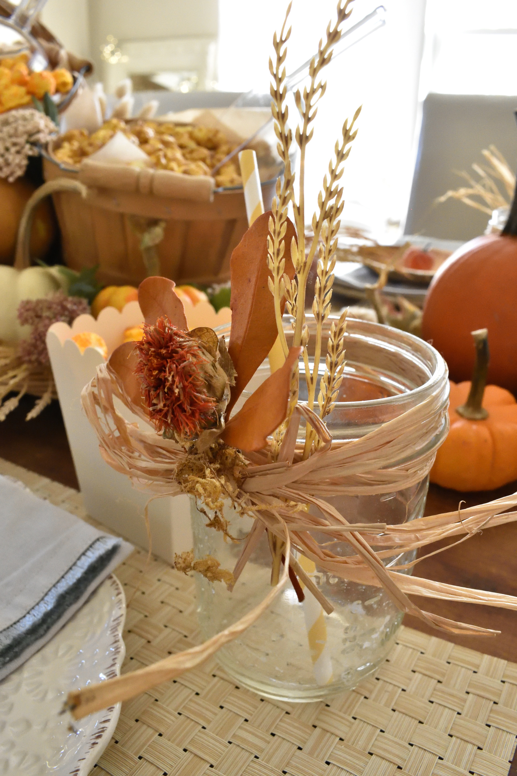 Thanksgiving table details