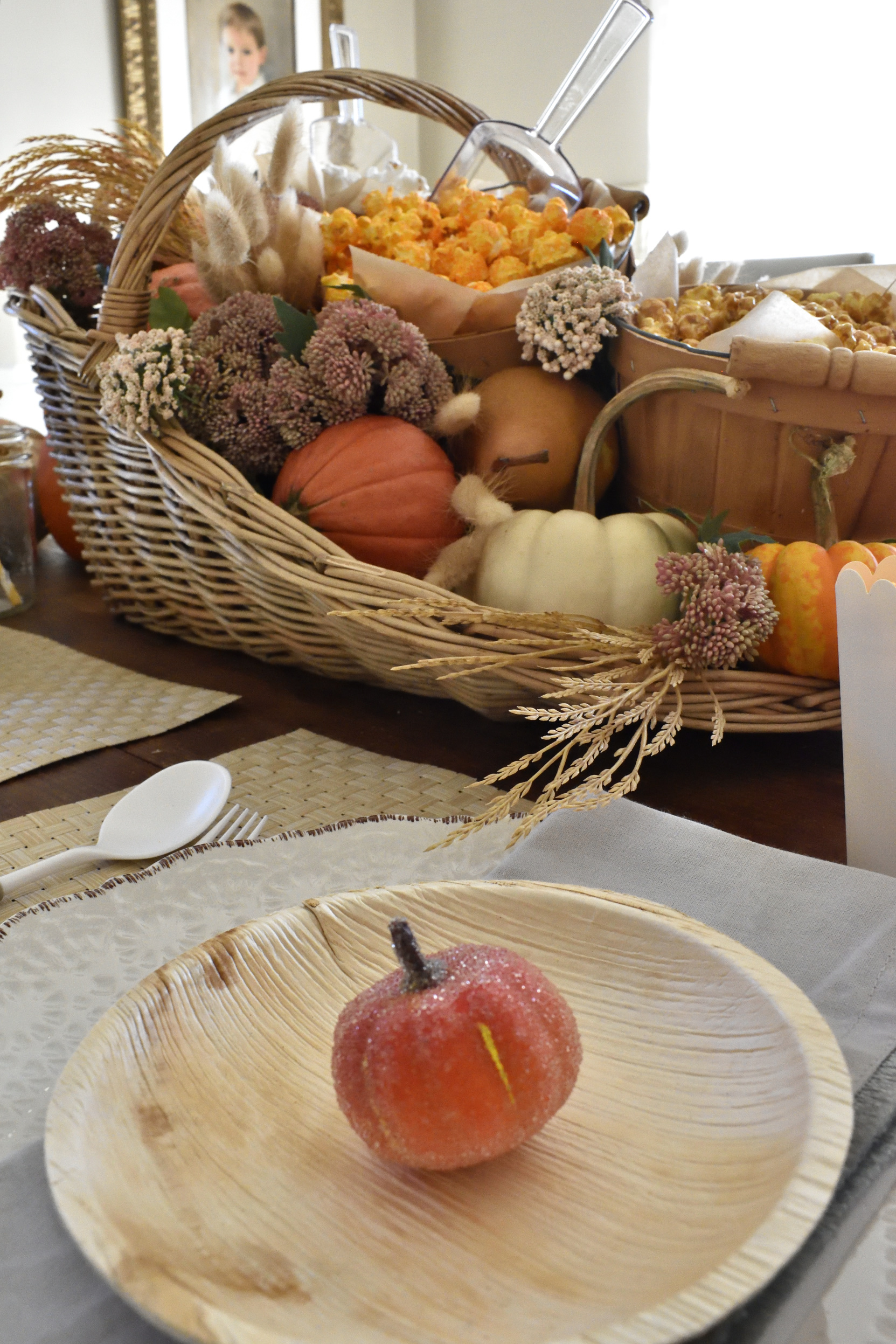 Thanksgiving table details