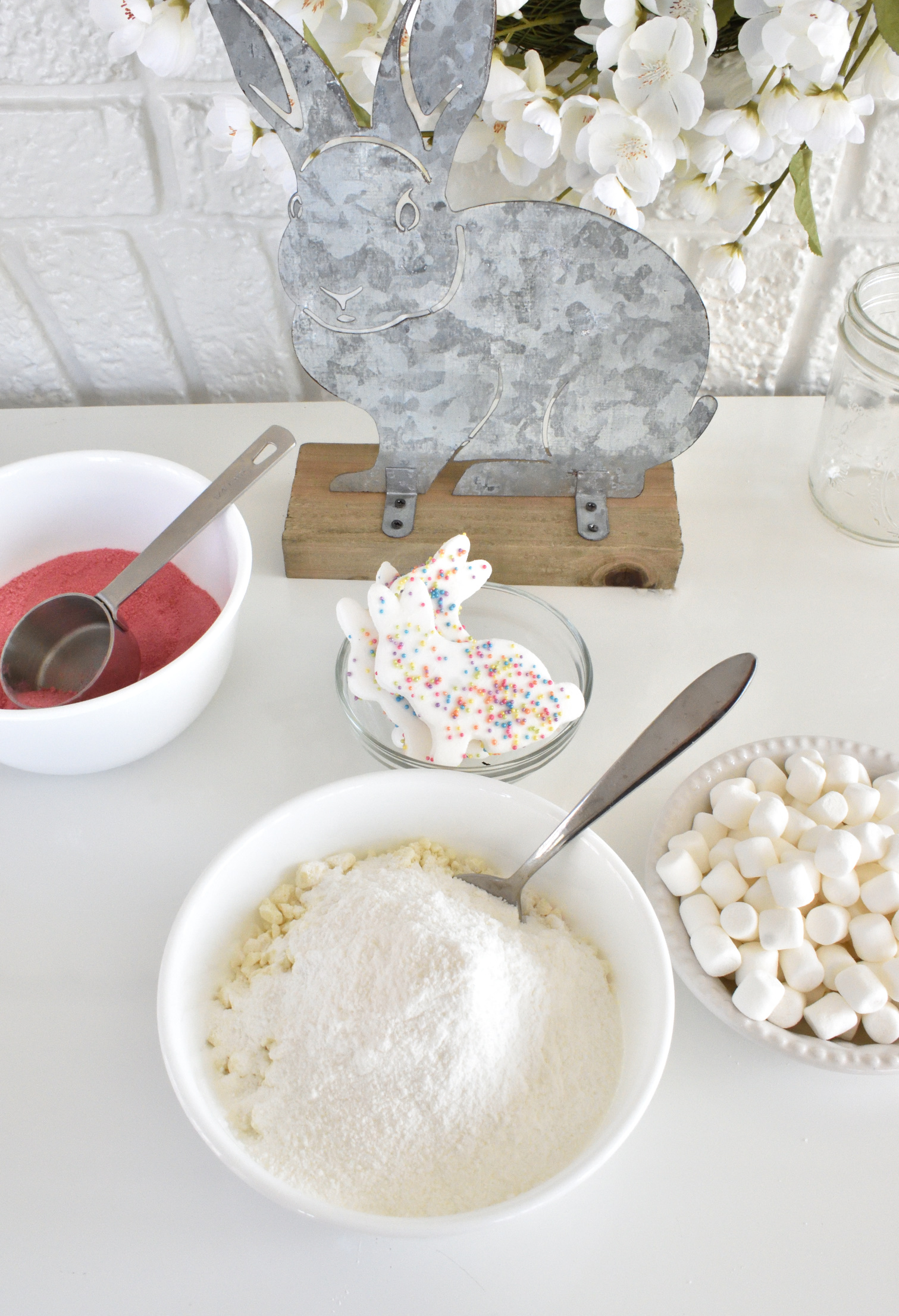 Easter hot cocoa DIY