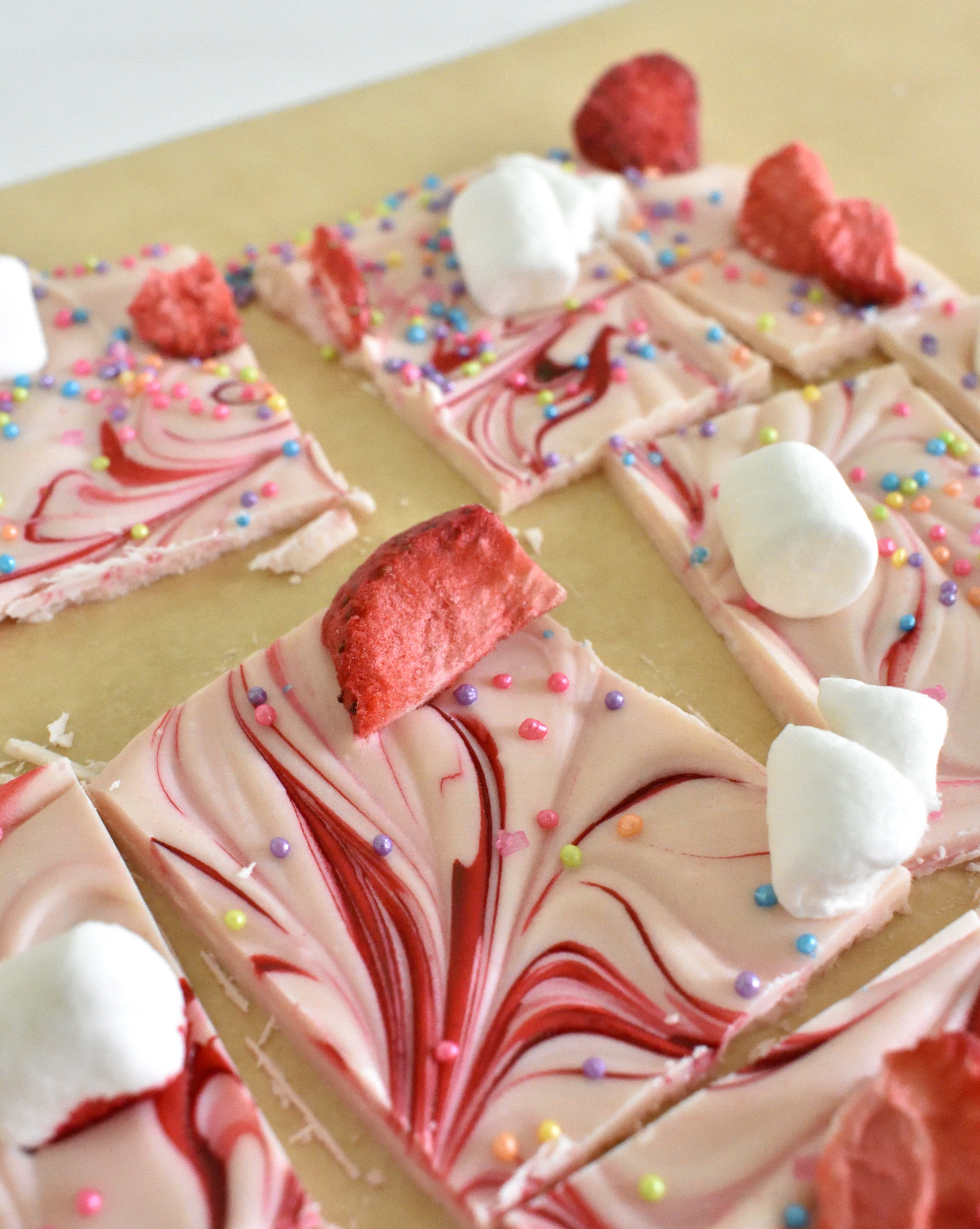 white chocolate berry bark