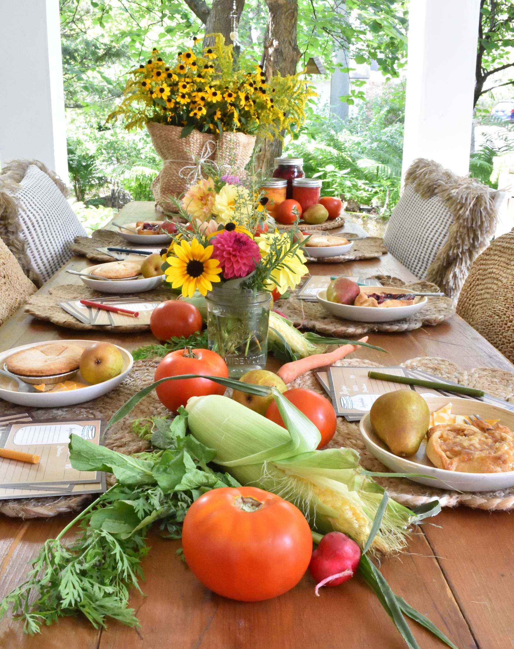 harvest inspired table