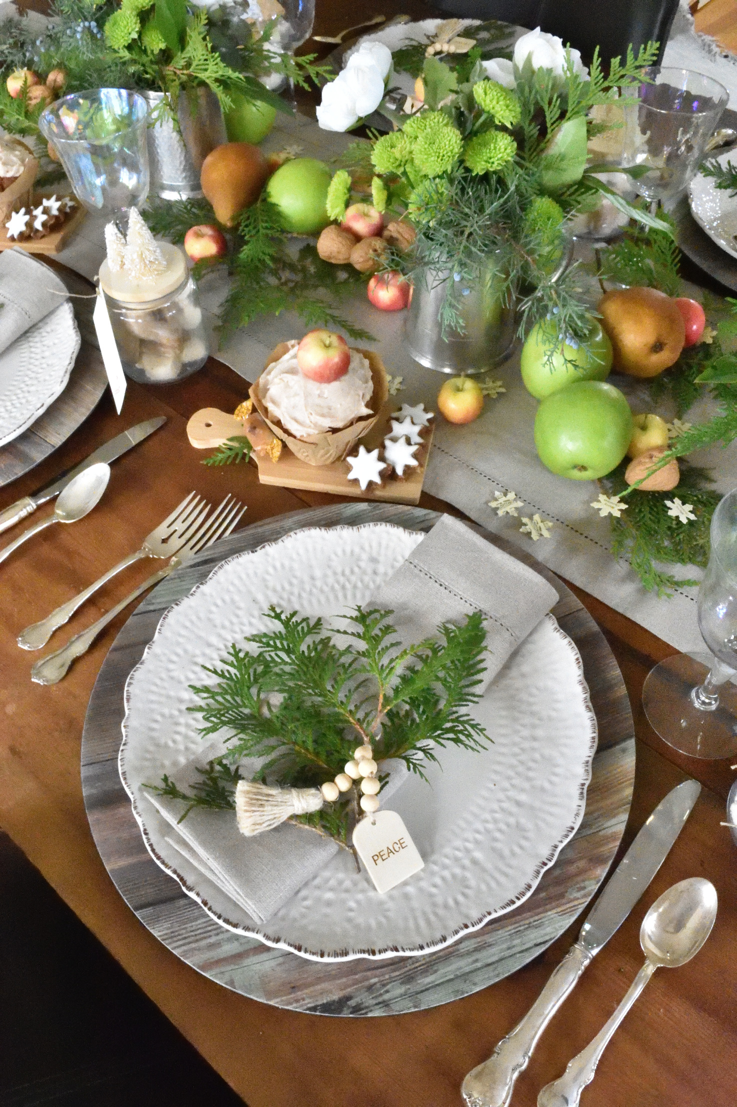 Christmas place setting