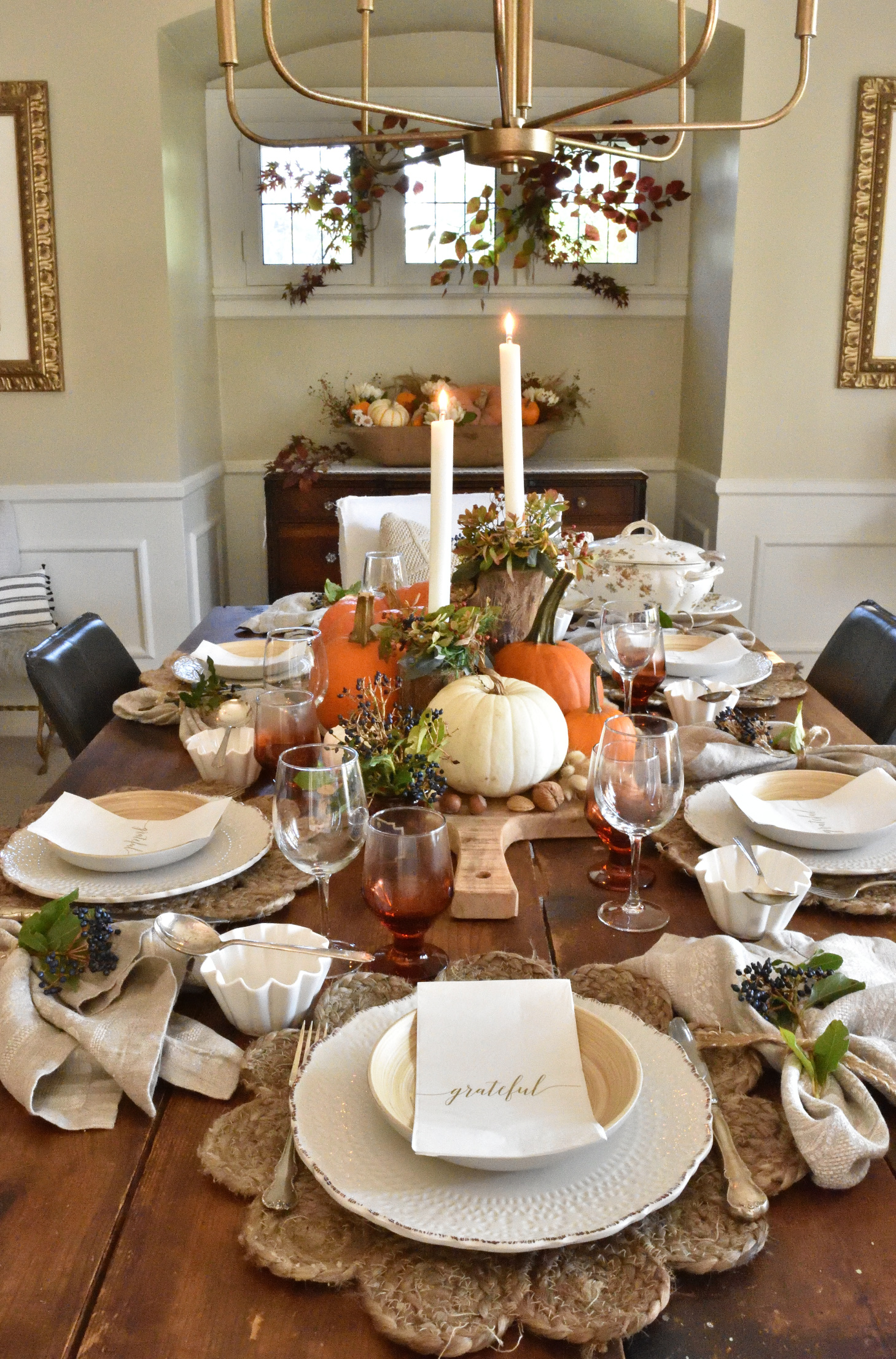 thanksgiving table