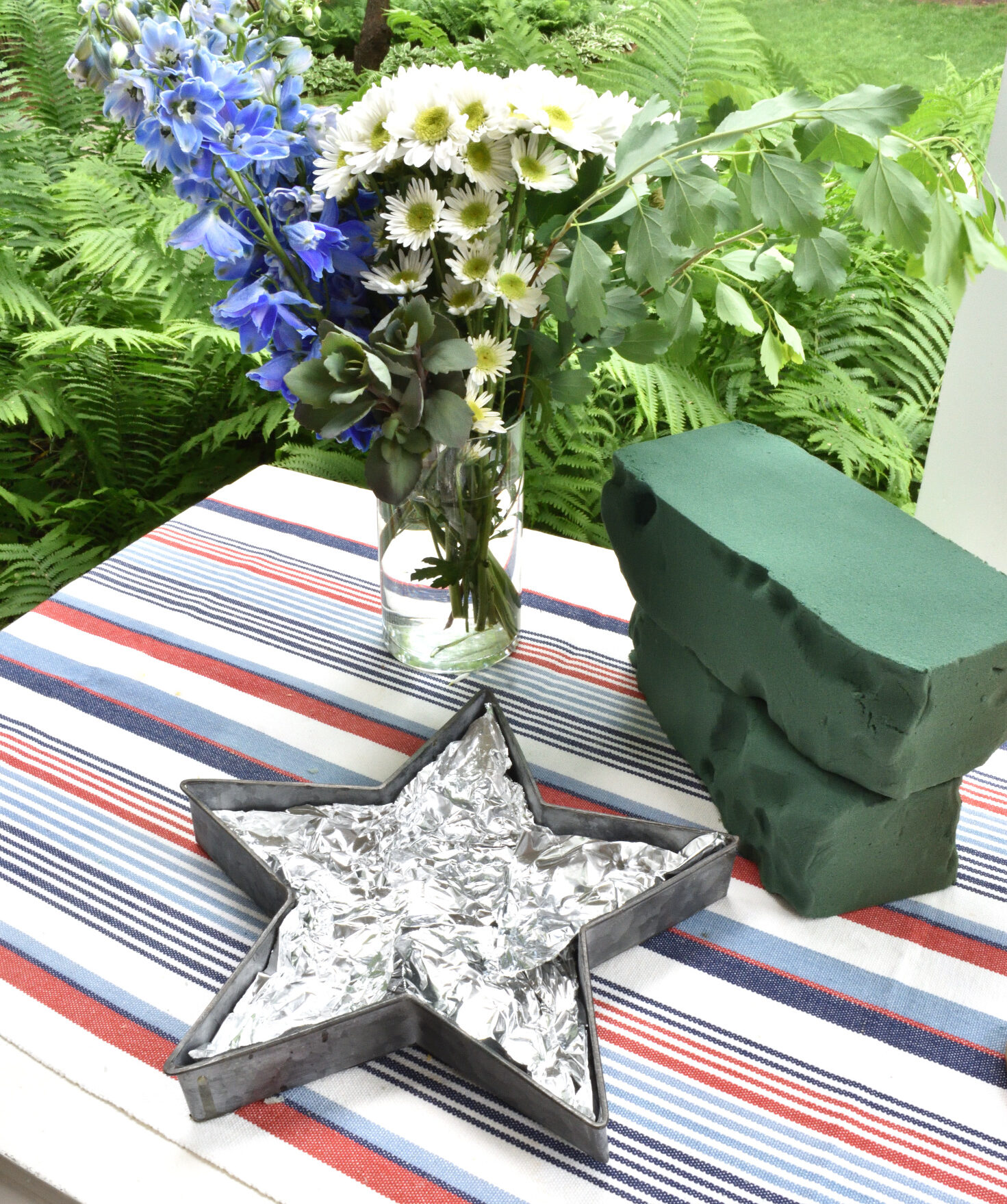 star spangled floral arrangement