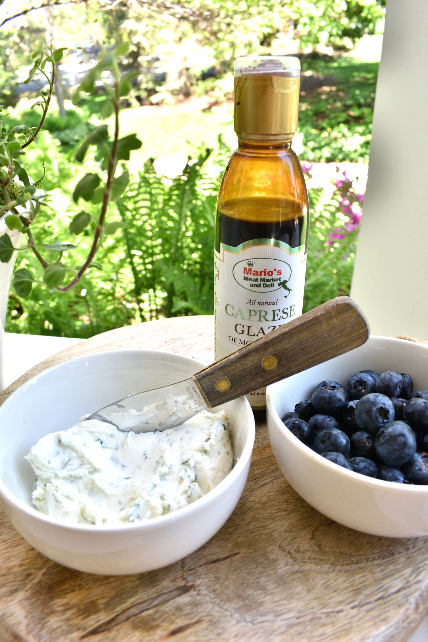whipped feta and blueberry appetizer