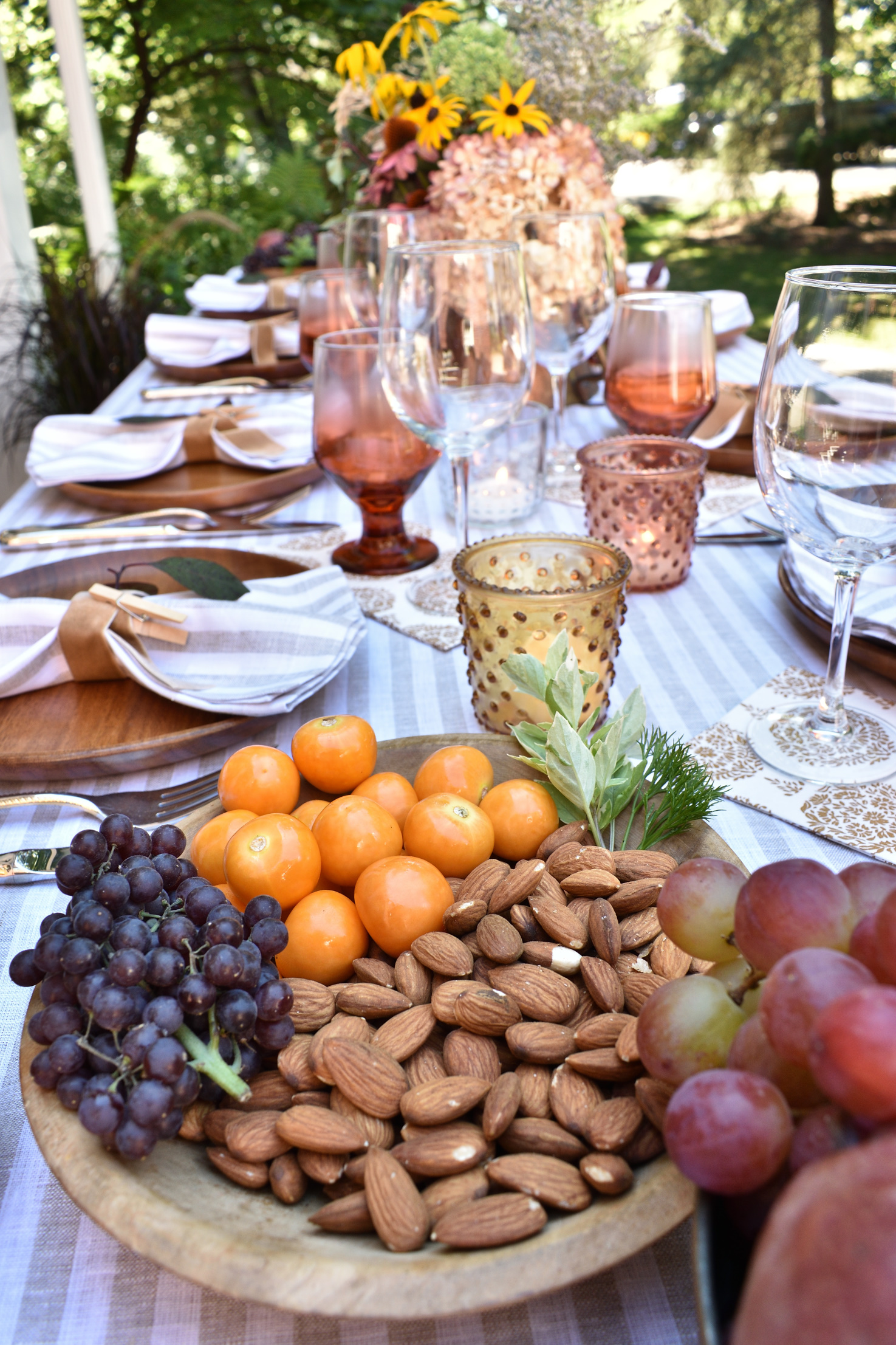 outdoor dining in autumn