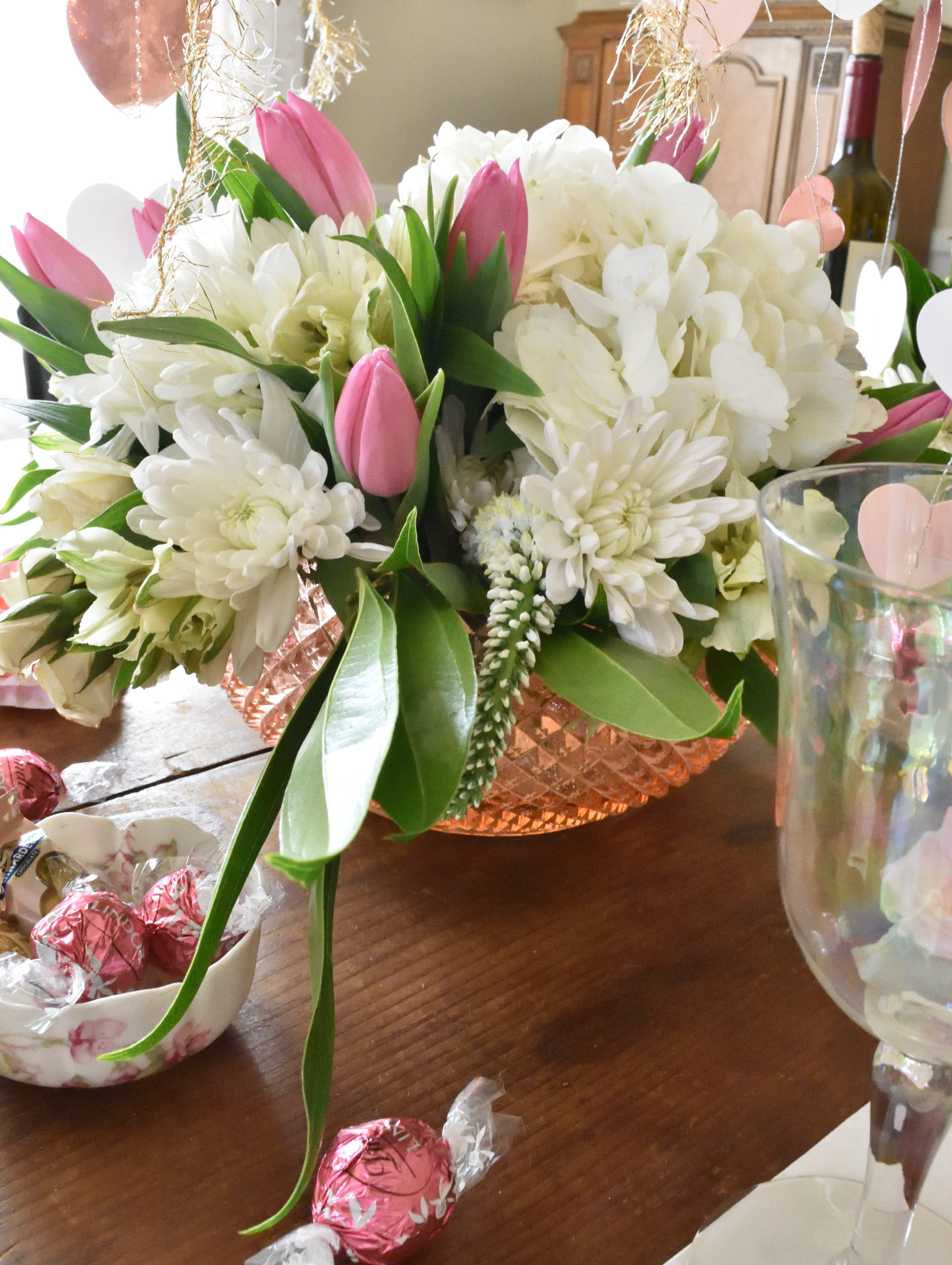 Valentine's Table for Two - Celebrate & Decorate