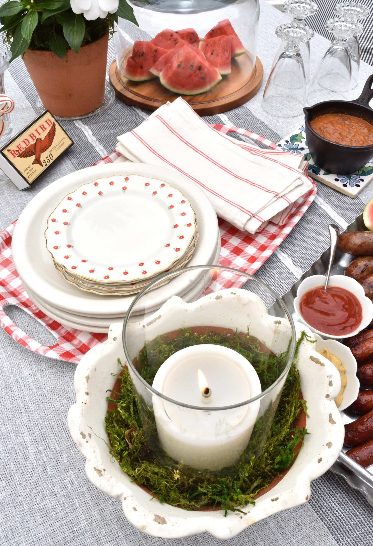 casual summer table