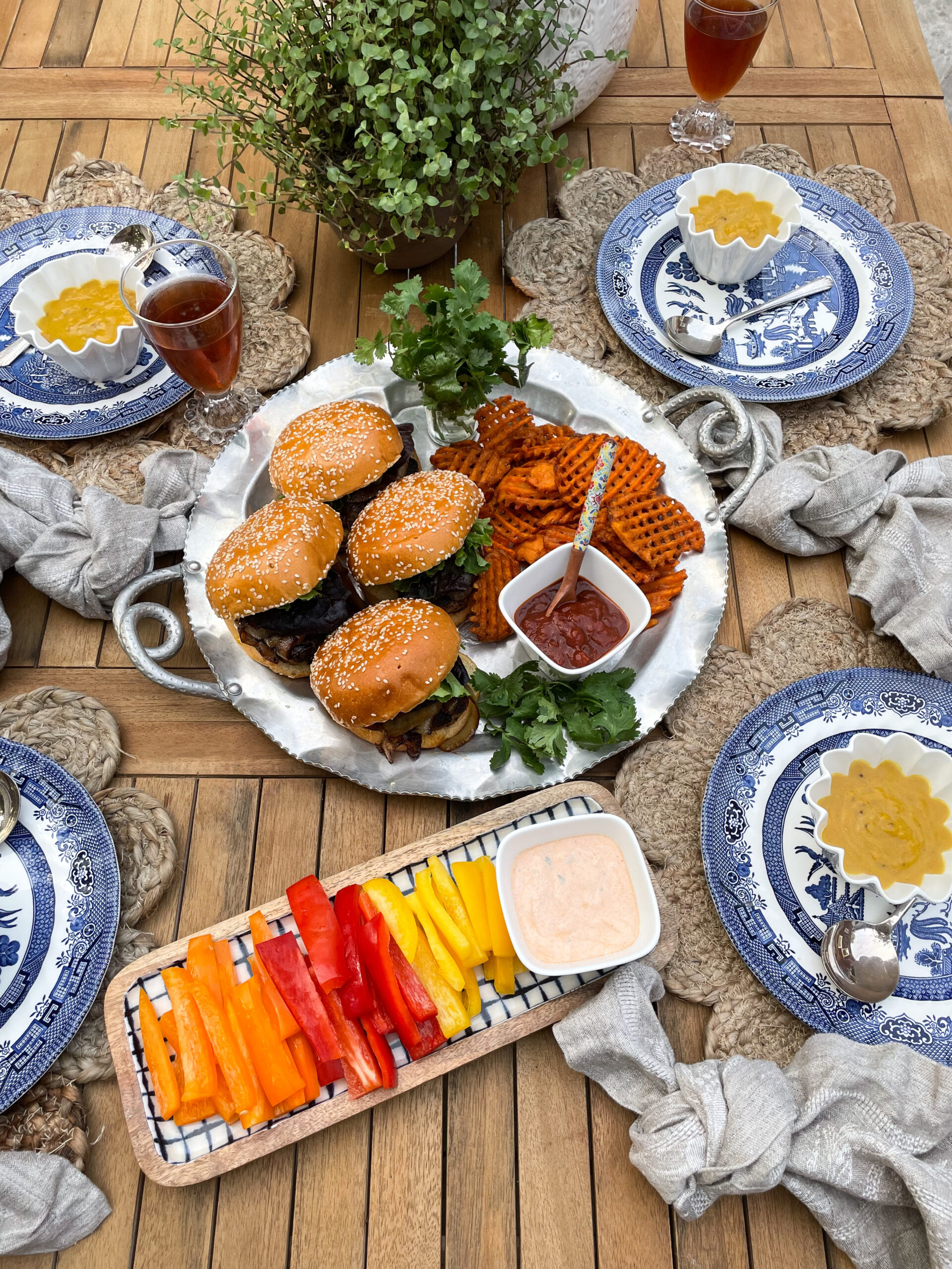 tikka masala burger picnic