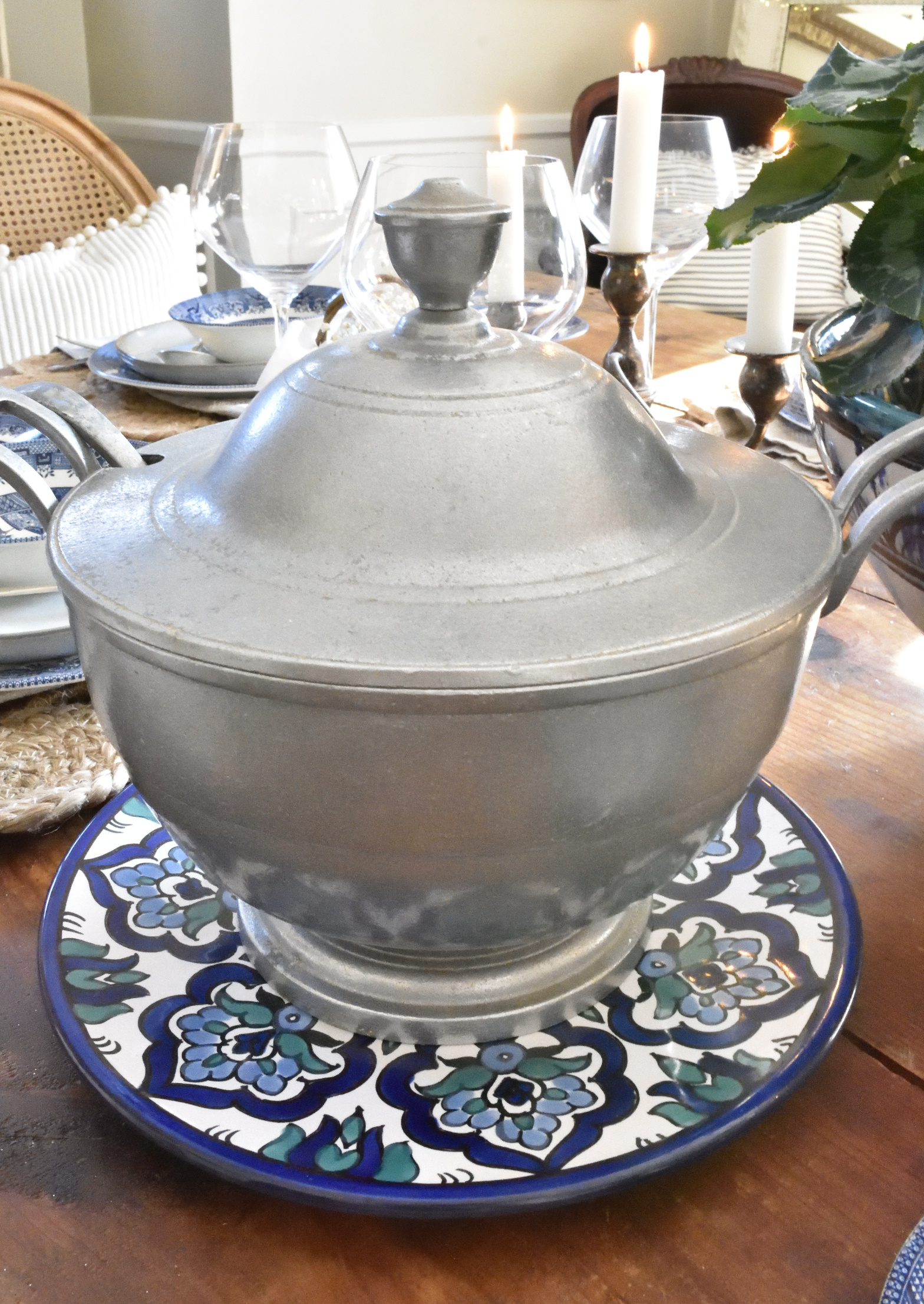 spring blue and neutrals on an Easter table