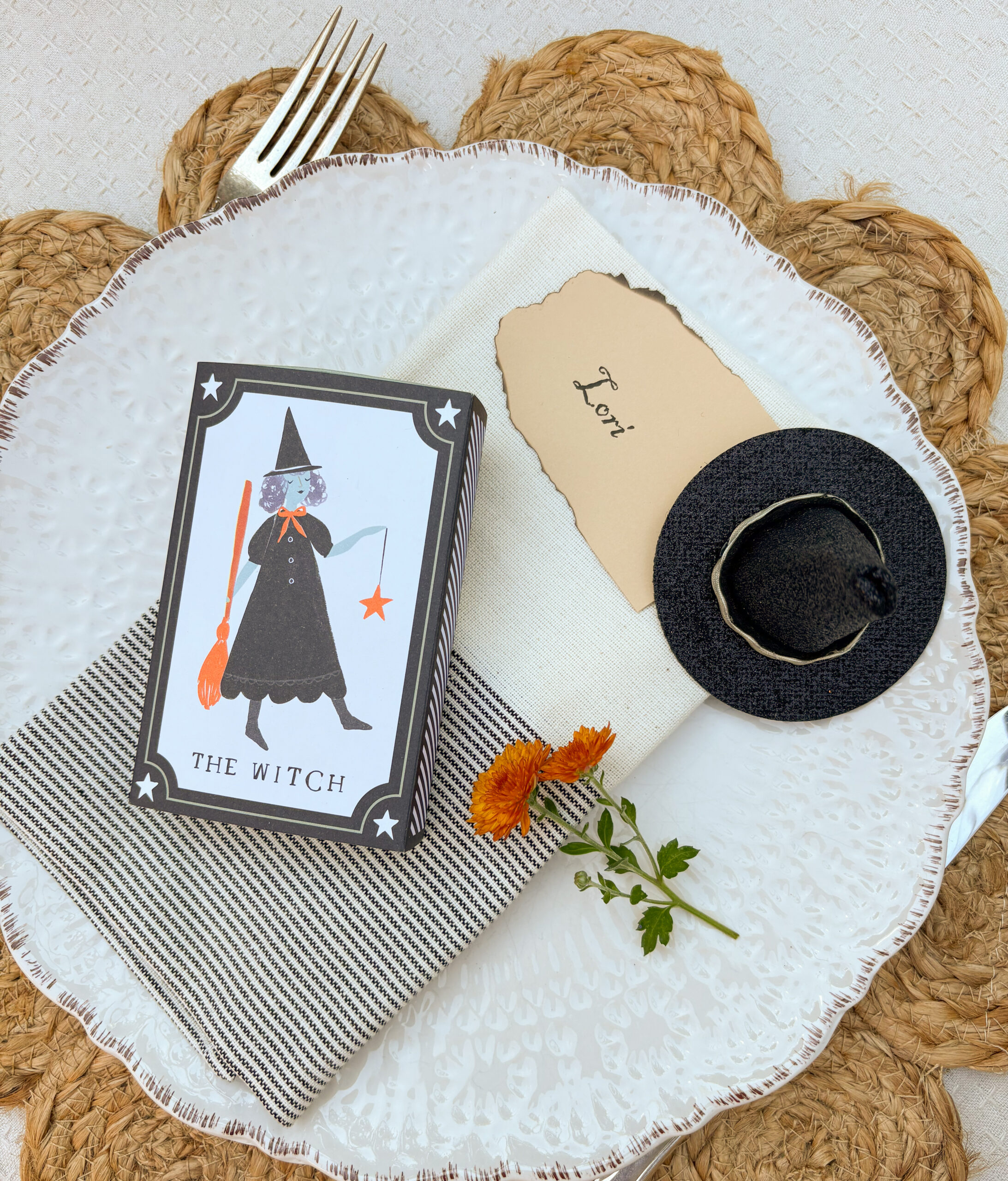 witch theme table ideas